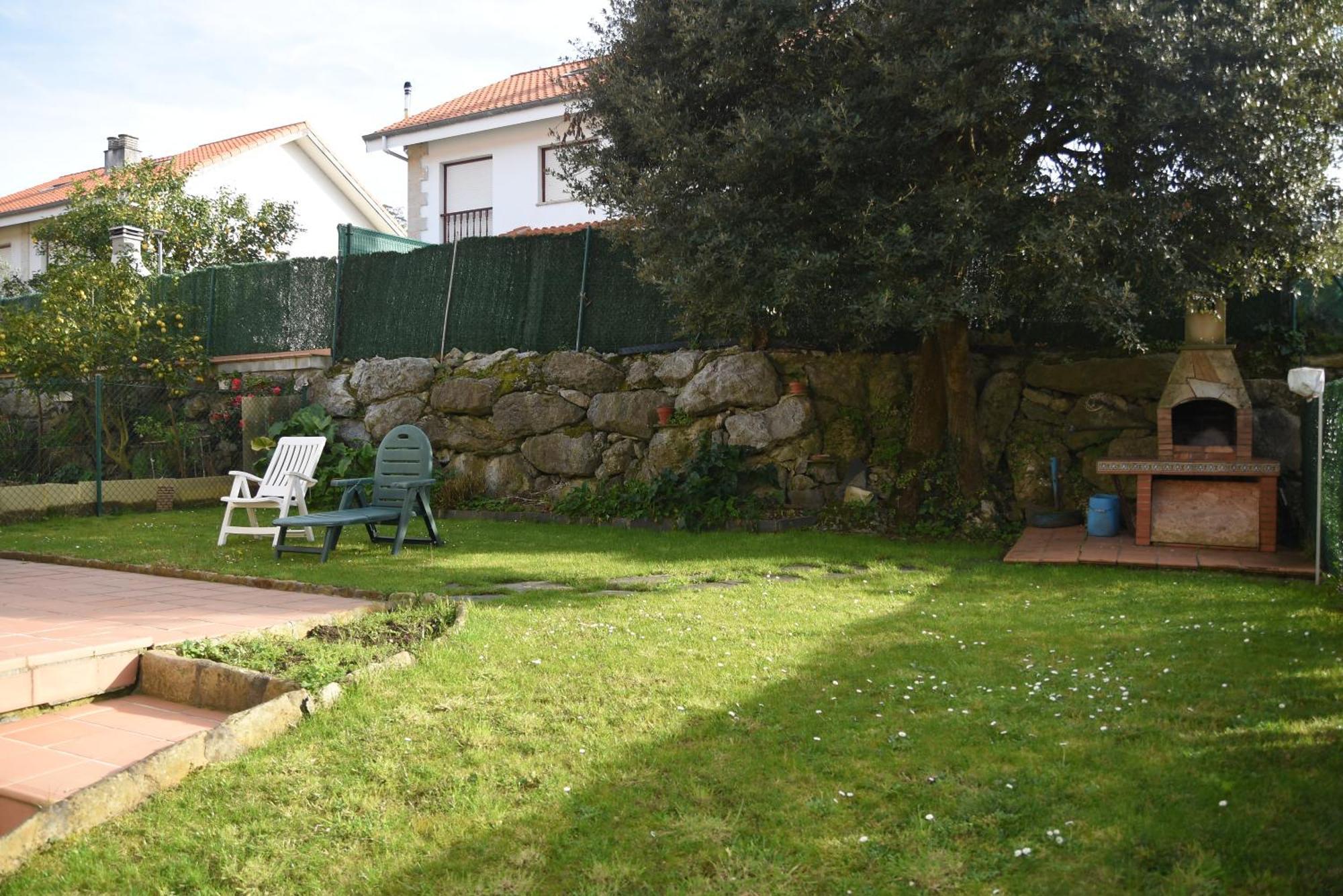 Chalet En Urbanizacion Con Piscina Argoños Eksteriør billede